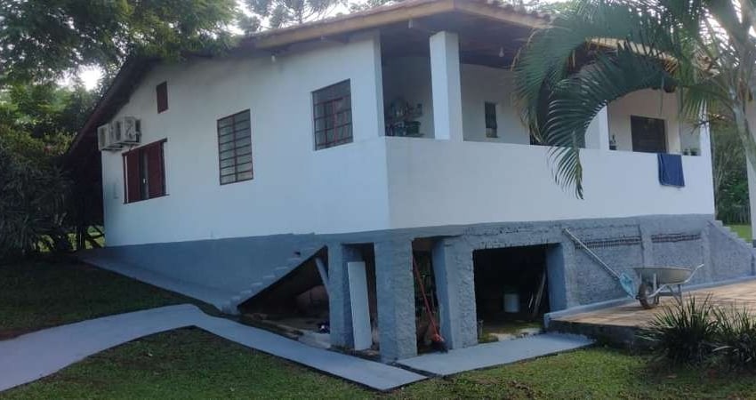 Chácara para venda em Vila Artura de 2800.00m² com 3 Quartos e 1 Suite