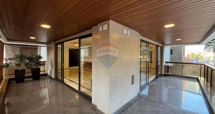 Apartamento para venda em Centro de 252.48m² com 4 Quartos, 3 Suites e 3 Garagens