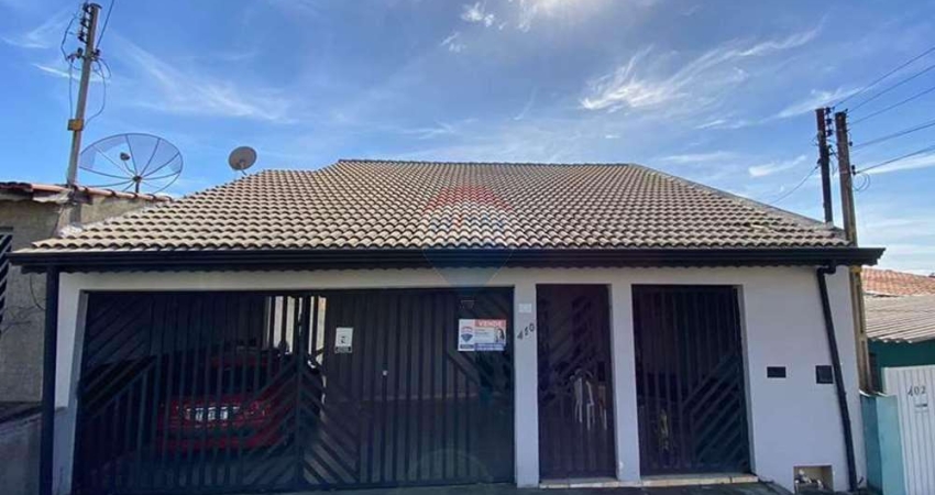 Casa para venda em Cidade Planejada Ii de 177.38m² com 2 Quartos e 2 Garagens