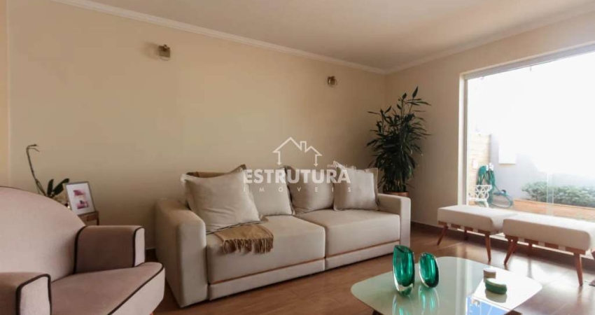 Casa para venda em Vila Nova de 167.00m² com 4 Quartos, 1 Suite e 2 Garagens