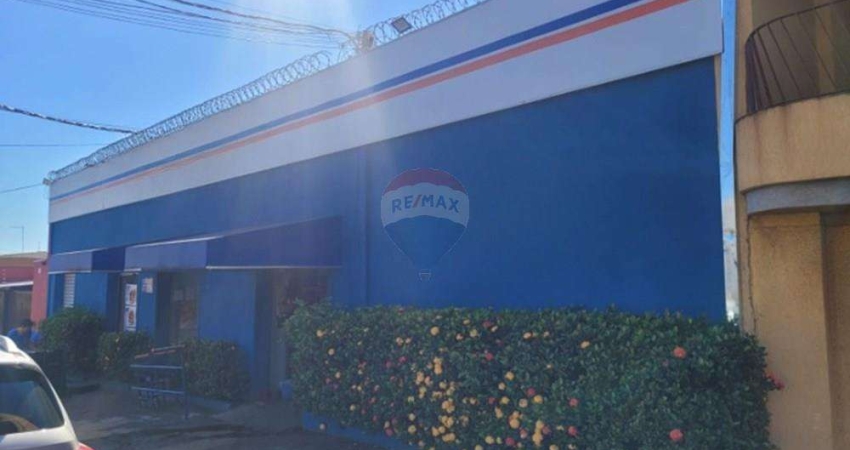 Galpão / Depósito / Armazém para venda em Jardim Castelo Branco de 489.00m²