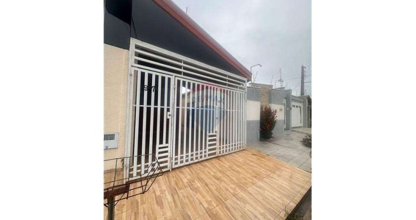 Casa para alugar em Jardim Paulista de 156.00m² com 2 Quartos, 1 Suite e 2 Garagens