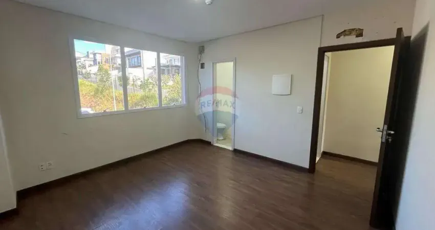 Sala Comercial para alugar em Arujá Country Club de 52.80m² com 1 Garagem