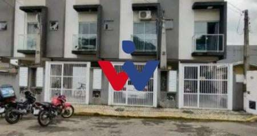 Sobrado para venda em Itapema de 69.00m² com 2 Quartos e 1 Suite