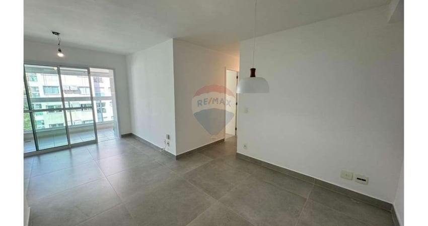 Apartamento para alugar em Recreio Dos Bandeirantes de 93.00m² com 3 Quartos, 1 Suite e 2 Garagens