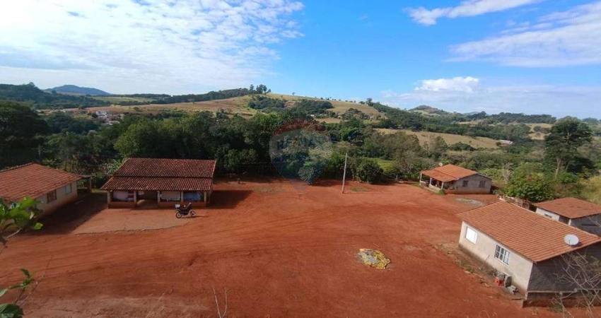Chácara para venda em Água Comprida de 300.00m² com 7 Quartos e 10 Garagens