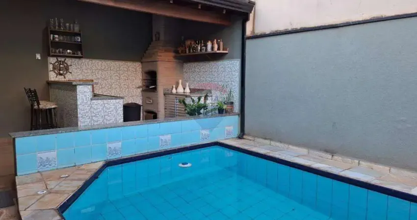 Casa para venda em Nova Ribeirânia de 211.00m² com 3 Quartos, 1 Suite e 3 Garagens