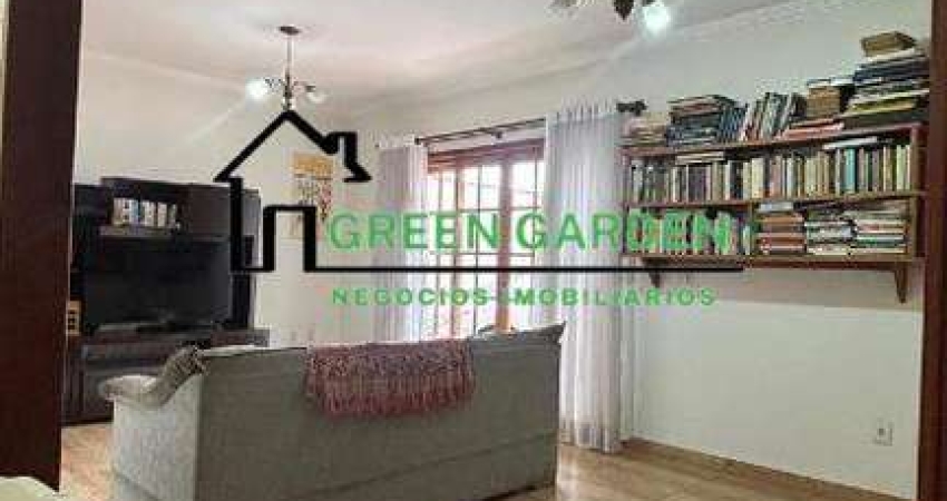 Casa para venda em CENTRO de 209.00m² com 3 Quartos, 1 Suite e 2 Garagens