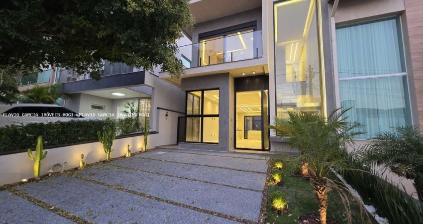 Sobrado para venda em Vila Moraes de 173.00m² com 3 Quartos, 3 Suites e 2 Garagens