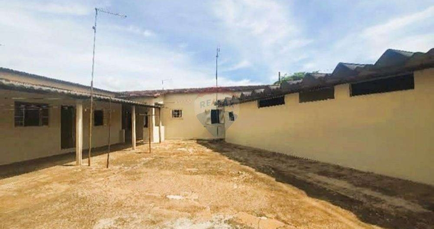 Casa para venda em Vila Nova Aparecida de 456.00m² com 3 Quartos e 5 Garagens