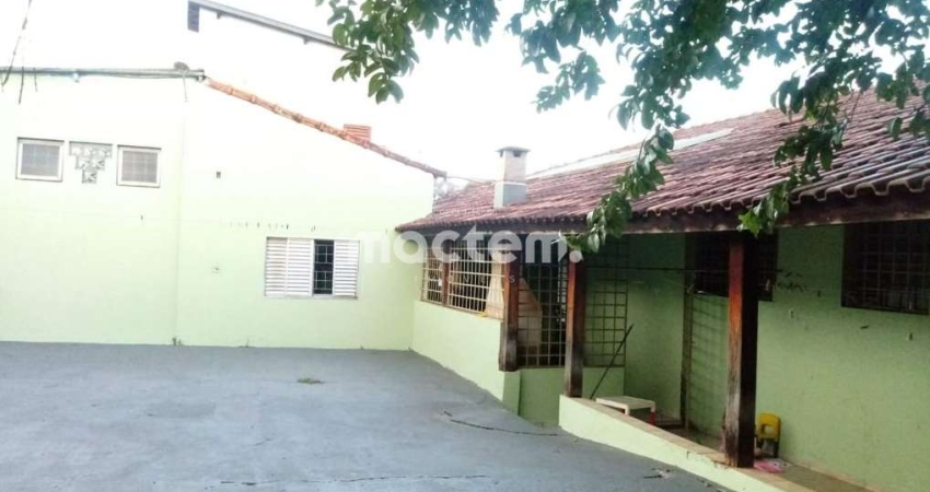 Casa para venda em Vila Monte Alegre de 97.00m² com 3 Quartos, 1 Suite e 4 Garagens