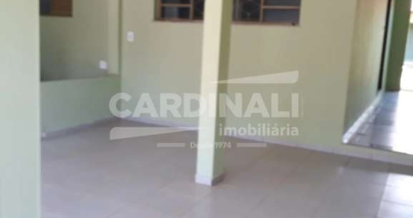 Casa para venda em Parque Residencial Iguatemi de 183.00m² com 2 Quartos, 1 Suite e 4 Garagens