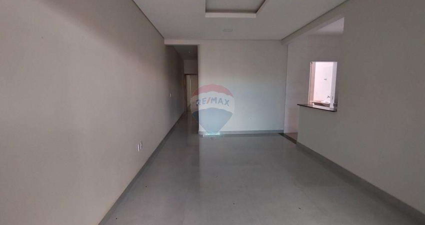 Casa para venda em Niterói de 115.00m² com 3 Quartos, 1 Suite e 2 Garagens
