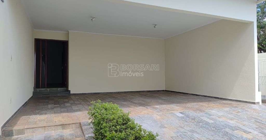 Casa para venda em Jardim Santa Lúcia de 458.00m² com 3 Quartos, 1 Suite e 6 Garagens