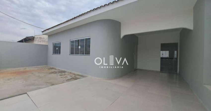 Casa para venda em Parque Residencial Dom Lafaiete Libânio de 220.00m² com 3 Quartos, 1 Suite e 3 Garagens