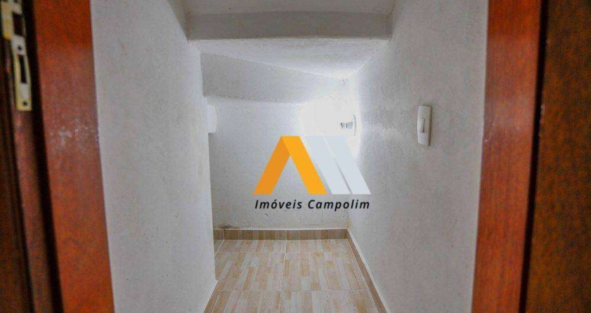 Casa de Condomínio para venda em Horto Florestal de 210.00m² com 3 Quartos, 2 Suites e 2 Garagens