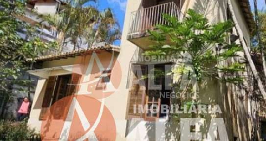 Casa para venda em Transurb de 620.00m² com 3 Quartos, 1 Suite e 3 Garagens