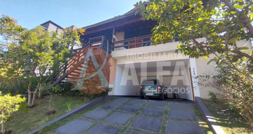Casa para venda em Jardim Caiapiá de 220.00m² com 3 Quartos, 1 Suite e 6 Garagens