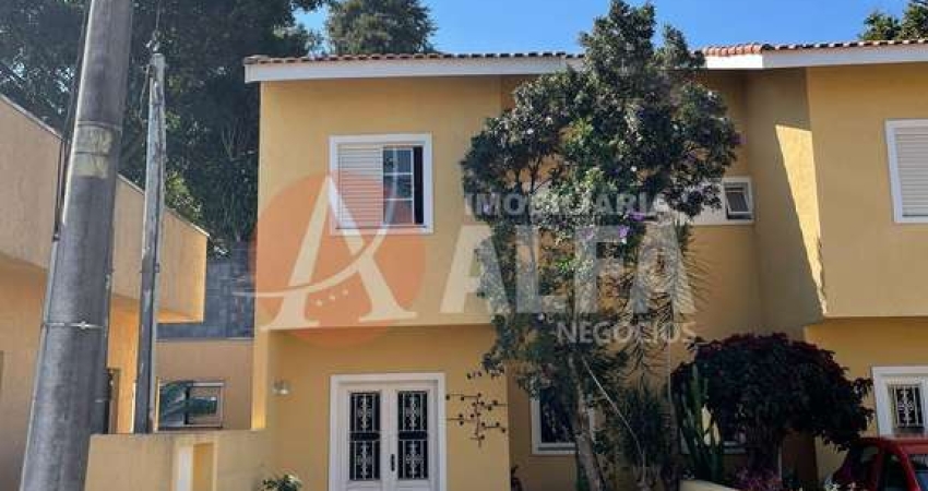 Casa para venda em Chácara Canta Galo de 8290.00m² com 2 Quartos, 1 Suite e 2 Garagens