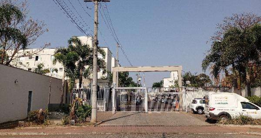 Apartamento para venda em Vila Toninho de 43.00m² com 2 Quartos e 1 Garagem
