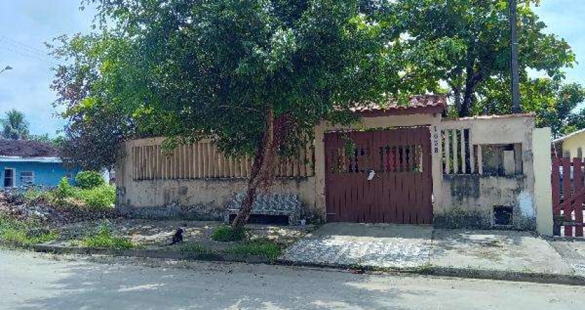 Casa para venda em Itanhaém de 255.00m² com 2 Quartos