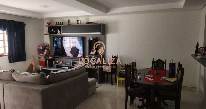 Casa para venda em Residencial Santa Paula de 295.00m² com 3 Quartos, 1 Suite e 2 Garagens