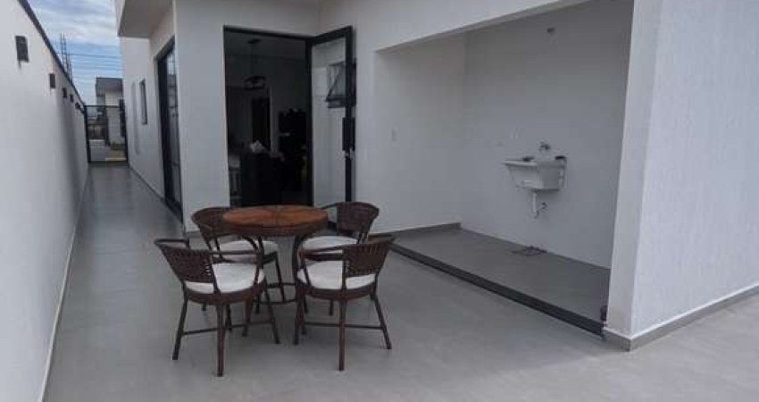 Casa para venda em Parque Residencial Maria Elmira de 140.00m² com 3 Quartos, 3 Suites e 4 Garagens