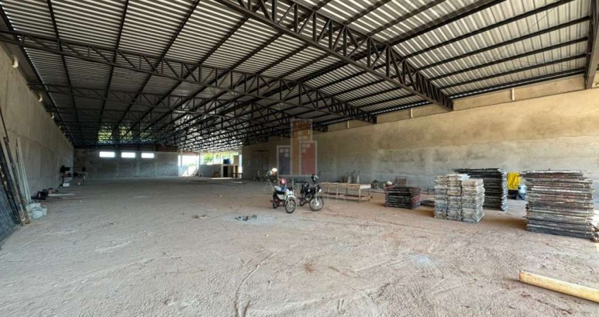 Galpão / Depósito / Armazém para venda e aluguel em Jardim Estoril de 1400.00m²