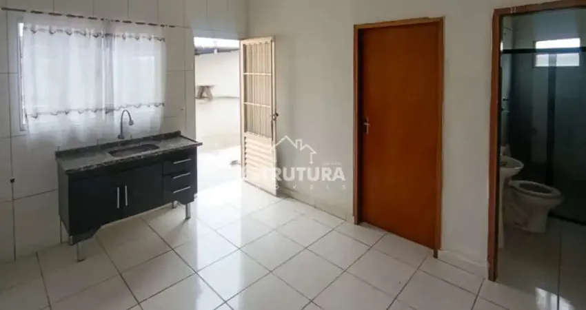 Casa para alugar em Jardim Novo de 40.00m² com 1 Quarto e 1 Garagem