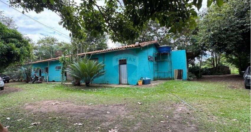 Chácara para venda em Centro de 53333.00m² com 3 Quartos e 2 Garagens