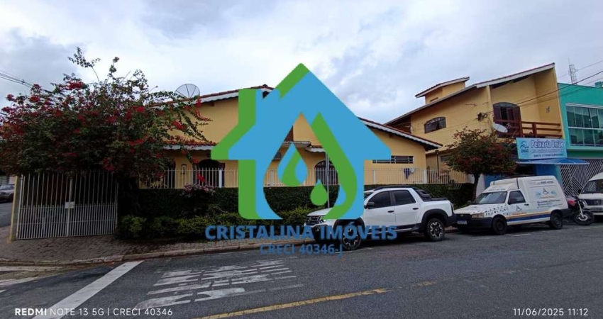 Casa para venda em Altos De Jordanésia (jordanésia) de 260.00m² com 3 Quartos, 2 Suites e 2 Garagens