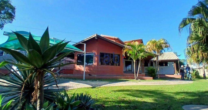 Casa de Condomínio para venda em Condomínio Terras De São Lucas de 400.00m² com 6 Quartos, 2 Suites e 5 Garagens