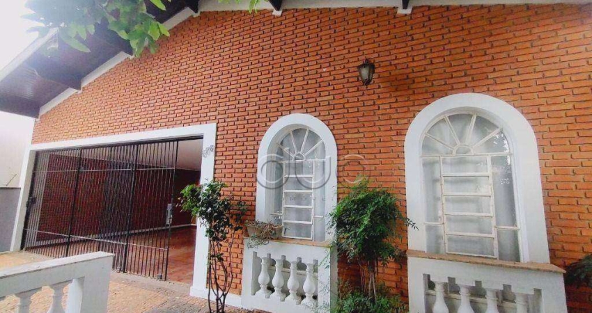 Casa para alugar em São Dimas de 213.00m² com 4 Quartos, 2 Suites e 4 Garagens