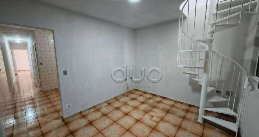 Casa para alugar em Vila Cristina de 125.00m² com 3 Quartos, 1 Suite e 2 Garagens
