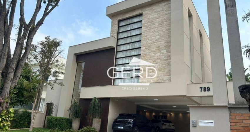 Casa de Condomínio para venda em Alphaville Residencial Um de 748.00m² com 5 Quartos, 4 Suites e 10 Garagens