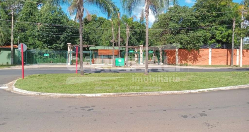 Terreno para venda em Residencial Samambaia de 266.00m²