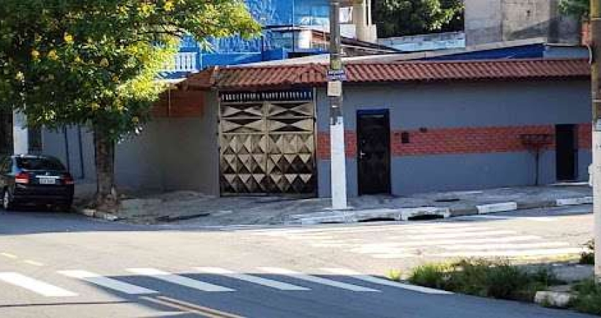 Casa para venda em Quintaúna de 163.00m² com 3 Quartos e 2 Garagens