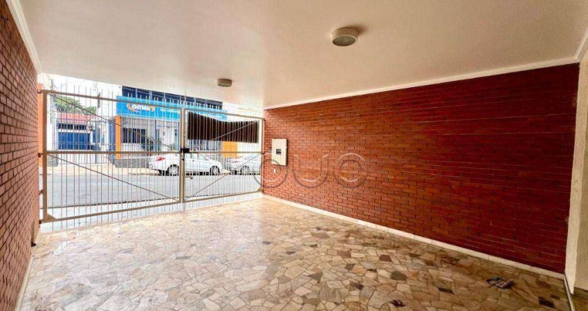 Casa para venda em Centro de 226.00m² com 4 Quartos, 1 Suite e 2 Garagens