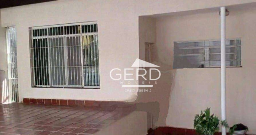 Casa para venda em Centro de 250.00m² com 3 Quartos, 1 Suite e 3 Garagens