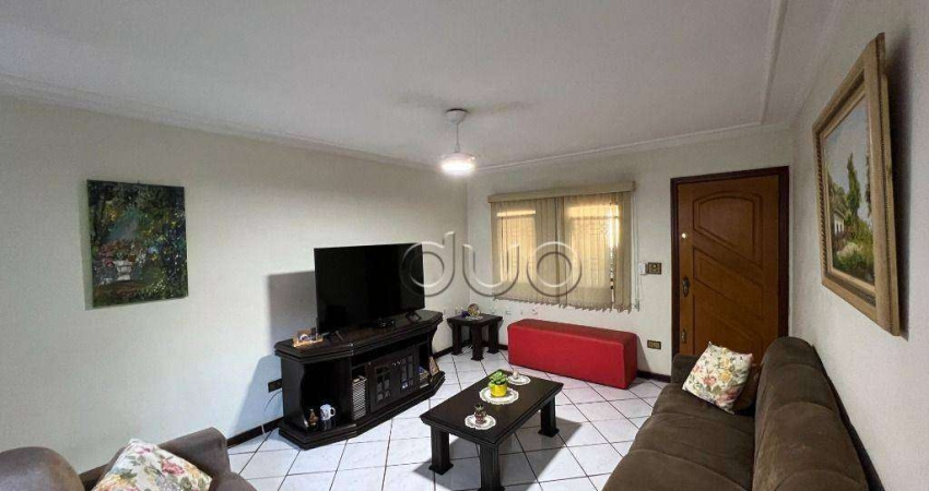 Casa para venda em Parque Água Branca de 192.00m² com 3 Quartos, 1 Suite e 2 Garagens