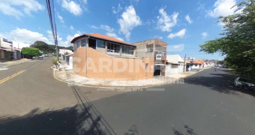 Cobertura para venda em Residencial Parque Douradinho de 300.00m² com 4 Quartos, 1 Suite e 4 Garagens
