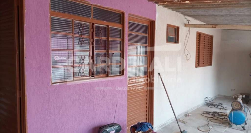 Casa para venda em Jardim Adalberto Frederico De Oliveira Roxo I de 40.00m² com 1 Quarto e 2 Garagens