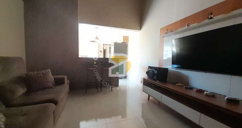 Casa para venda em Parque Das Laranjeiras de 110.00m² com 2 Quartos e 2 Garagens