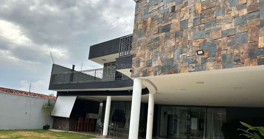 Sobrado para venda em Jardim Botânico de 366.00m² com 4 Quartos, 2 Suites e 9 Garagens