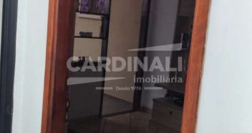 Casa para venda em Parque Santa Felícia Jardim de 86.00m² com 2 Quartos e 3 Garagens