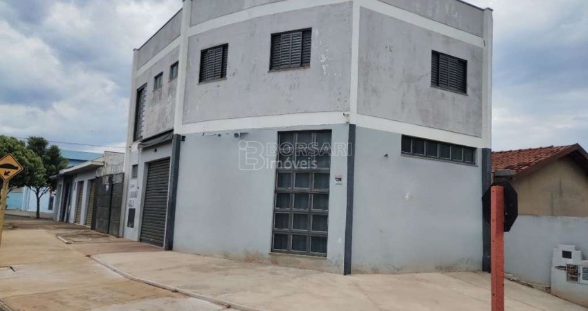 Prédio Comercial para venda em Jardim Adalberto Frederico De Oliveira Roxo I de 169.00m² com 2 Quartos, 1 Suite e 1 Garagem