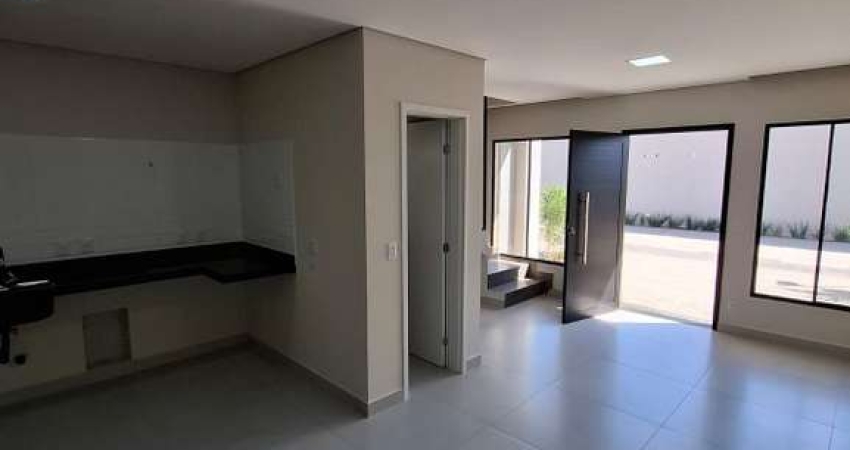 Casa para venda em Residencial Firenze de 112.00m² com 3 Quartos, 1 Suite e 2 Garagens
