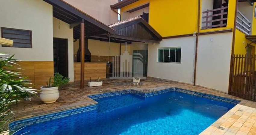 Casa para venda em Jardim Antonio Von Zuben de 282.00m² com 4 Quartos, 1 Suite e 4 Garagens