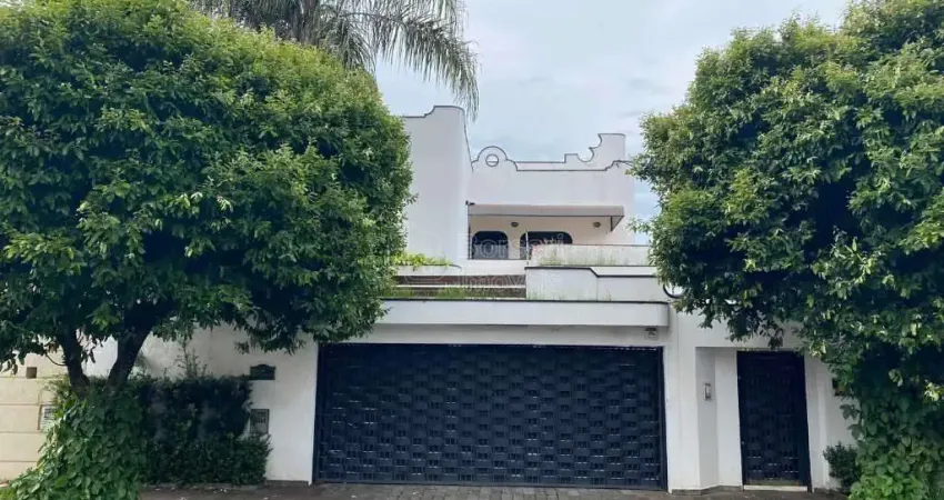 Sobrado para venda em Vila Harmonia de 598.00m² com 4 Quartos, 3 Suites e 5 Garagens