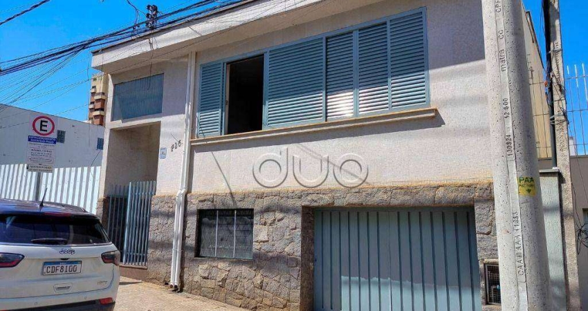 Casa para alugar em Centro de 433.00m² com 3 Quartos, 1 Suite e 1 Garagem